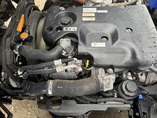 エルフトラック ２．６ｔ吊３段クレーン　木平　標準ロング　タダノ　ＺＥ２６３ＭＨ　フックイン　ラジコン　３，６２０×１，８００　走行７４千ｋｍ　積載２ｔ　Ｆ５　５速　マニュアル　吊ｔ数２．６ｔ吊　３段ブーム　送信機　古河ユニック　２ｔクレーン（45枚目）