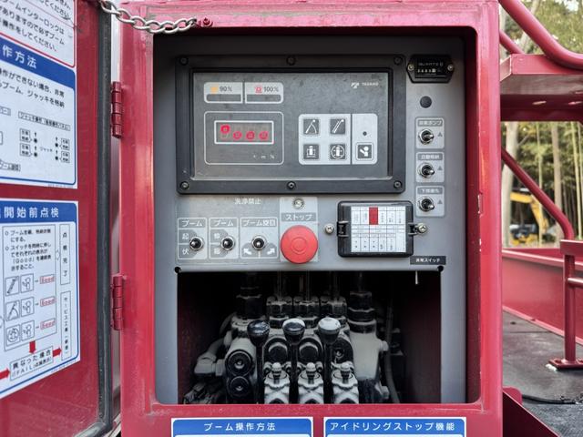 デュトロ 高所作業車　タダノ　ＡＴ－１２１ＴＧ　作業床高さ１１．９ｍ　バケット２００ｋｇ　走行２８千ｋｍ　Ｆ５　５速　マニュアル　ＥＴＣ１．０　アイドリングストップ　５ｔ限定免許対応（11枚目）