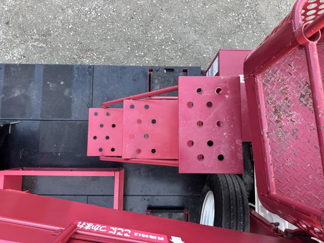 デュトロ 高所作業車　タダノ　ＡＴ－１２１ＴＧ　作業床高さ１１．９ｍ　バケット２００ｋｇ　走行２８千ｋｍ　Ｆ５　５速　マニュアル　ＥＴＣ１．０　アイドリングストップ　５ｔ限定免許対応（17枚目）