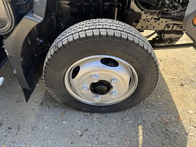 ダイナトラック 低温冷凍車　ワイドロング　格納ゲート　東プレ　ＸＶ３２ＬＯＣ－Ｍ　－３０℃設定　エバハウス　両側サイドドア　４，６００×２，０５０×２，０００　車検付　ＡＴ　オートマ　走行７１千ｋｍ　積載２ｔ　新明和　パワーゲート　ゲート付（47枚目）