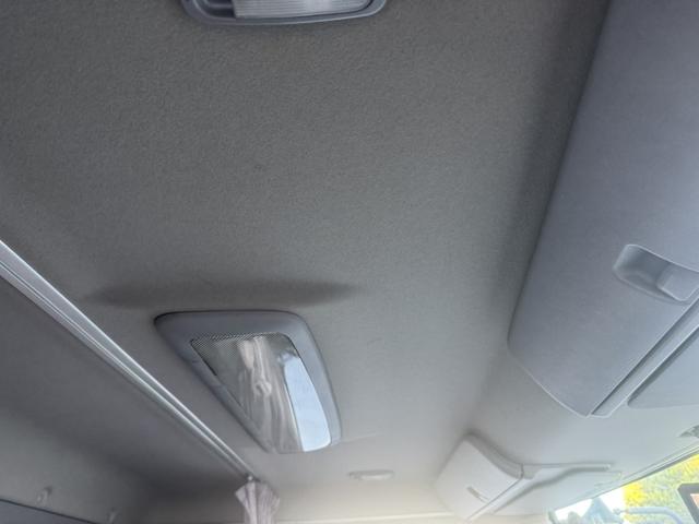 ヒノレンジャー アルミウィング　ワイド　ベッド付　エアサス　日本トレクス　リア観音扉　ラッシング２段　引出しフック７対　２４０馬力　６，８３０×２，４１０×２，３９０　積載２．６ｔ　Ｆ６　６速　マニュアル　４ｔウイング　ＥＴＣ１．０　	バックカメラ（43枚目）