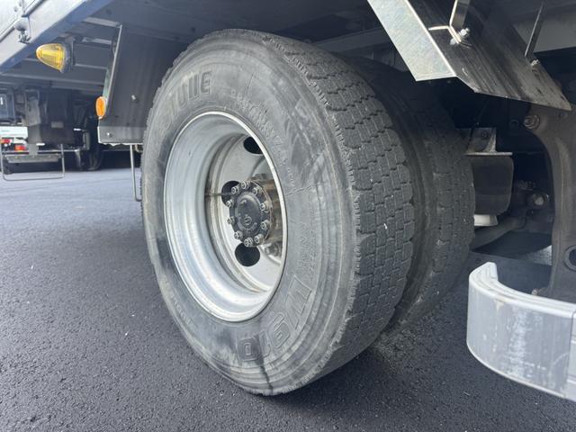 ヒノレンジャー アルミウィング　ワイド　ベッド付　エアサス　日本トレクス　リア観音扉　ラッシング２段　引出しフック７対　２４０馬力　６，８３０×２，４１０×２，３９０　積載２．６ｔ　Ｆ６　６速　マニュアル　４ｔウイング　ＥＴＣ１．０　	バックカメラ（50枚目）