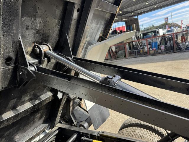 フォワード Lゲートダンプ 極東開発 DD04-53A 電動コボレーン 走行62千km 積載3.65t F6 6速 マニュアル 4tダンプ 4トンダンプ 極東ダンプ ETC1.0 アイドリングストップ(16枚目)