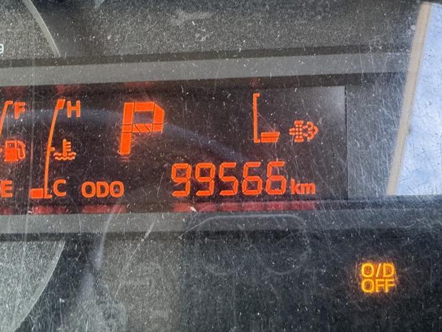 デュトロ パネルバン　１０尺　全低床　キタムラ　リア２重観音扉　ラッシング２段　床ステンレス　左サイドドア　ＡＴ　オートマ　２ペダル　積載１．６ｔ　ＥＴＣ１．０　バックカメラ　車線逸脱警報　プリクラッシュセーフティー　５ｔ限定免許対応（28枚目）