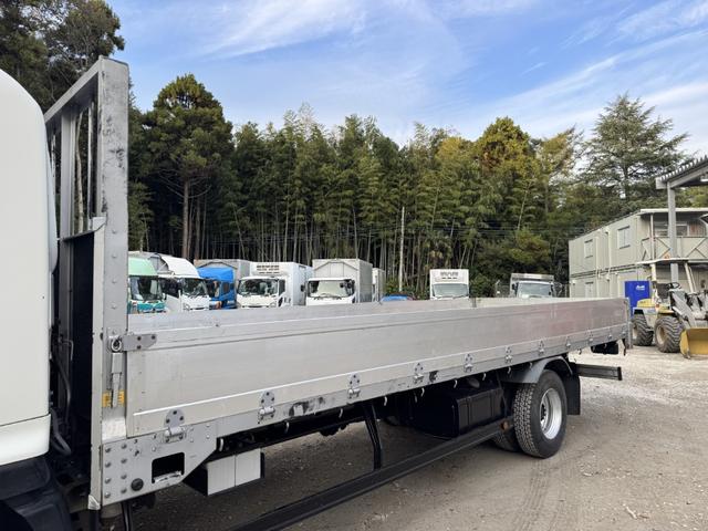 ヒノレンジャー アルミブロック　小平　６，２１０×２，１６０　３方開　床フック５対　センタースタンション１ケ　走行３８千ｋｍ　車検付　積載４ｔ　Ｆ６　６速　マニュアル　平ボディー　アルミアオリ　アルミ平　ＥＴＣ１．０（8枚目）