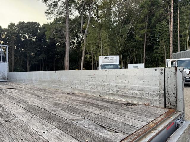 ヒノレンジャー アルミブロック　小平　６，２１０×２，１６０　３方開　床フック５対　センタースタンション１ケ　走行３８千ｋｍ　車検付　積載４ｔ　Ｆ６　６速　マニュアル　平ボディー　アルミアオリ　アルミ平　ＥＴＣ１．０（12枚目）