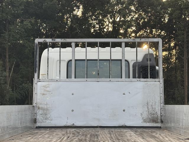 ヒノレンジャー アルミブロック　小平　６，２１０×２，１６０　３方開　床フック５対　センタースタンション１ケ　走行３８千ｋｍ　車検付　積載４ｔ　Ｆ６　６速　マニュアル　平ボディー　アルミアオリ　アルミ平　ＥＴＣ１．０（14枚目）