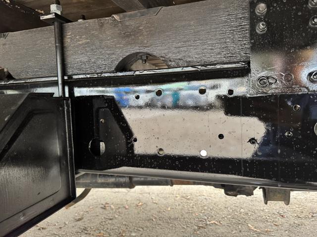 ヒノレンジャー アルミブロック　小平　６，２１０×２，１６０　３方開　床フック５対　センタースタンション１ケ　走行３８千ｋｍ　車検付　積載４ｔ　Ｆ６　６速　マニュアル　平ボディー　アルミアオリ　アルミ平　ＥＴＣ１．０（15枚目）