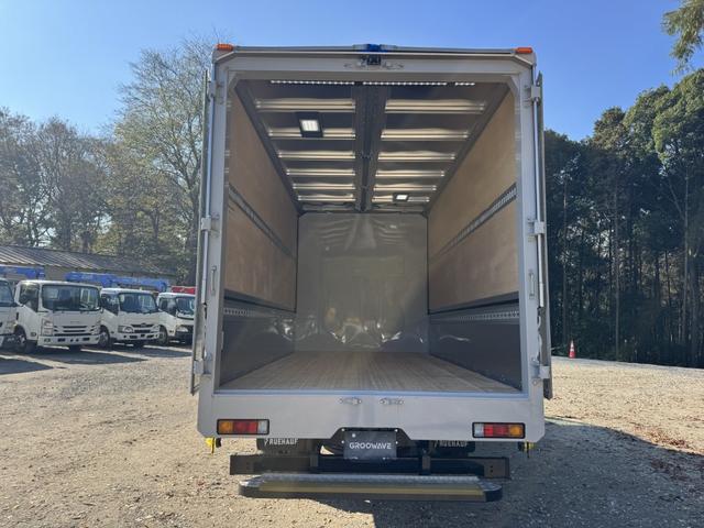 キャンター アルミウイング ワイドロング 日本フルハーフ リア観音扉 ラッシング2段 引出しフック4対 デジタルメーター 4,520×2,090×2,230 車検付 走行509km 積載2.9t シフト:デュオニック 2ペダル セミオートマ(10枚目)