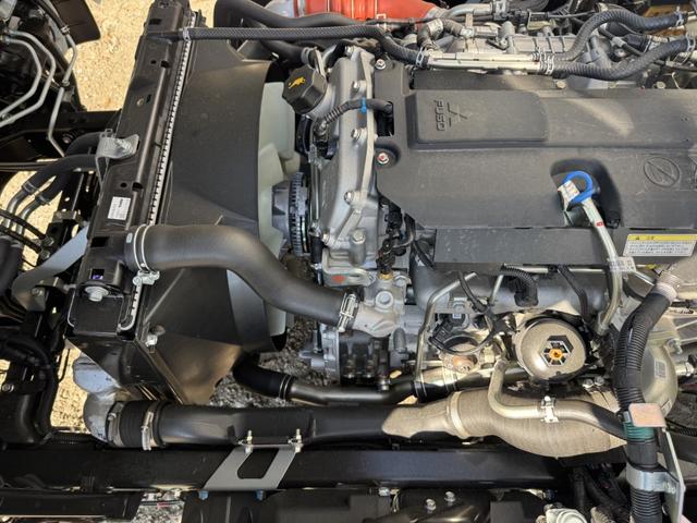 キャンター アルミウイング ワイドロング 日本フルハーフ リア観音扉 ラッシング2段 引出しフック4対 デジタルメーター 4,520×2,090×2,230 車検付 走行509km 積載2.9t シフト:デュオニック 2ペダル セミオートマ(44枚目)