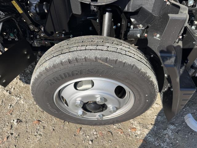 キャンター アルミウイング ワイドロング 日本フルハーフ リア観音扉 ラッシング2段 引出しフック4対 デジタルメーター 4,520×2,090×2,230 車検付 走行509km 積載2.9t シフト:デュオニック 2ペダル セミオートマ(46枚目)