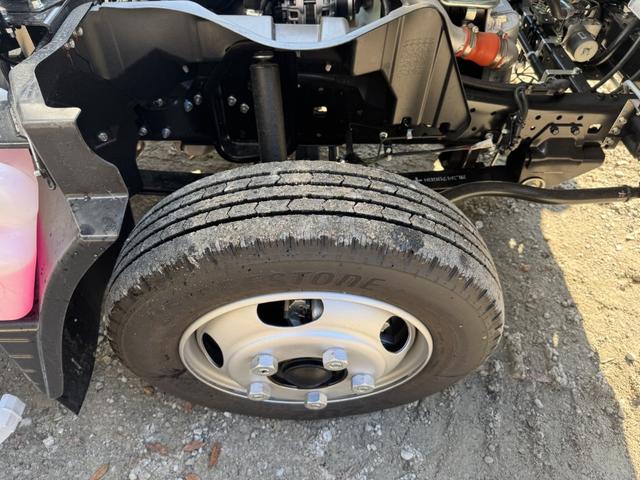 キャンター アルミウイング ワイドロング 日本フルハーフ リア観音扉 ラッシング2段 引出しフック4対 デジタルメーター 4,520×2,090×2,230 車検付 走行509km 積載2.9t シフト:デュオニック 2ペダル セミオートマ(49枚目)