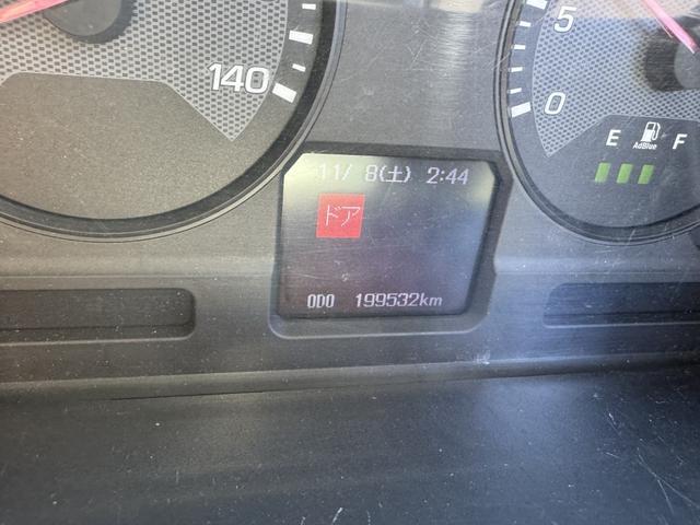 ファイター アルミウイング　ワイド　パブコ　リア観音扉　ラッシング２段　引出しフック５対　６，２５０×２，３９０×２，３６０　積載２．８ｔ　Ｆ６　６速　マニュアル　４ｔウイング　４トンウイング　ＥＴＣ１．０　バックカメラ　キーレス（33枚目）