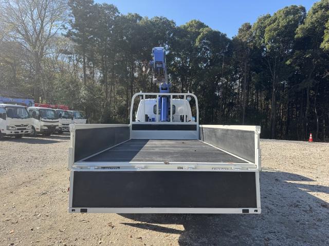 ダイナトラック ２．６ｔ吊３段クレーン　木平　標準ロング　タダノ　ＺＥ２６３ＨＲ　フックイン　ラジコン　３，７１０×１，７９０　積載２ｔ　Ｆ５　５速　マニュアル　３段ブーム　吊ｔ数２．６ｔ吊　送信機　古河ユニック　ＵＮＩＣ　小型クレーン　ナビ　ＥＴＣ１．０（10枚目）