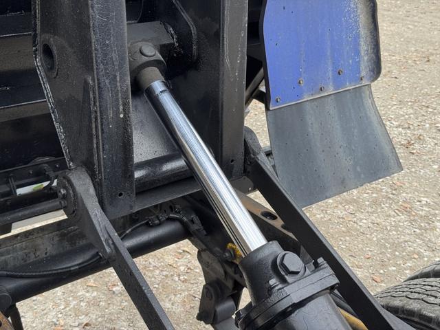 キャンター Wキャブダンプ 10尺 全低床 極東開発 DD02-31 リアヒーター付 2,060×1,590×320 積載2t I5 5速 マニュアル 2tダンプ 2トンダンプ 6人乗り 5t限定免許対応(15枚目)