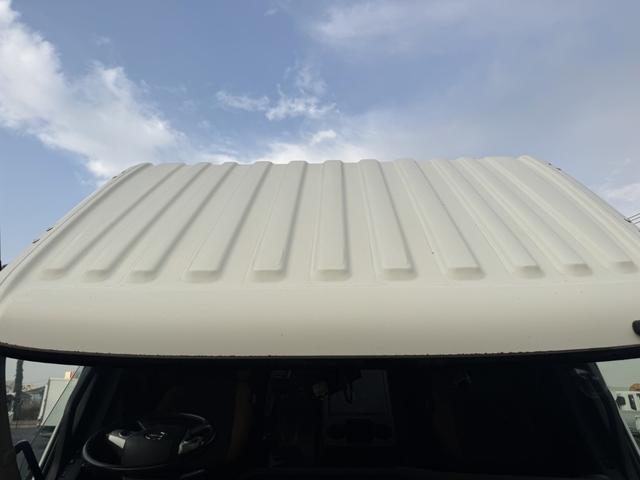 ヒノレンジャー アルミウイング ワイド ベッド付 エアサス 格納ゲート 240馬力 トランテックス 6,280×2,410×2,430 積載2.2t F6 6速 マニュアル 4tウイング 新明和 パワーゲート ゲート付 ETC2.0 バックカメラ 車線逸脱警報(46枚目)