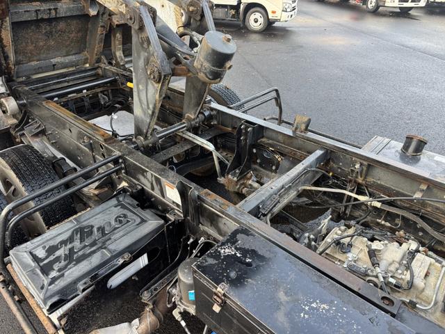 ヒノレンジャー Lゲートダンプ 極東開発 DD04-53A 電動コボレーン 走行45千km 積載3.5t F6 6速 マニュアル 4tダンプ 4トンダンプ 自動コボレーン(16枚目)