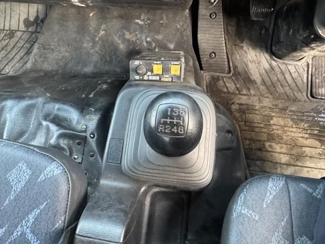 ヒノレンジャー Lゲートダンプ 極東開発 DD04-53A 電動コボレーン 走行45千km 積載3.5t F6 6速 マニュアル 4tダンプ 4トンダンプ 自動コボレーン(28枚目)