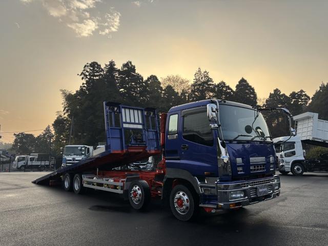 ギガ セーフティーローダー 重機運搬車 4軸低床 フジタボデー ウインチ ラジコン 自動あゆみ 8,800×2,490 車検付 F7 メッキパーツ リターダ 積載11.9t マニュアル 7速 ETC2.0 バックカメラ セフティーローダー(2枚目)