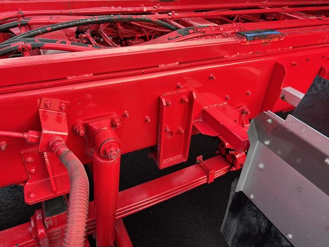 ギガ セーフティーローダー 重機運搬車 4軸低床 フジタボデー ウインチ ラジコン 自動あゆみ 8,800×2,490 車検付 F7 メッキパーツ リターダ 積載11.9t マニュアル 7速 ETC2.0 バックカメラ セフティーローダー(28枚目)