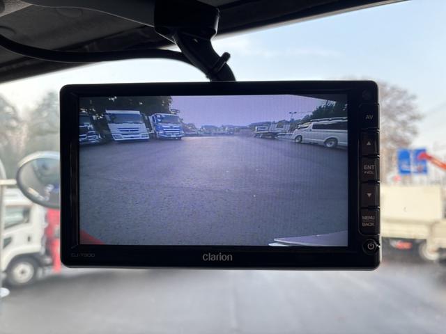 ギガ セーフティーローダー 重機運搬車 4軸低床 フジタボデー ウインチ ラジコン 自動あゆみ 8,800×2,490 車検付 F7 メッキパーツ リターダ 積載11.9t マニュアル 7速 ETC2.0 バックカメラ セフティーローダー(37枚目)