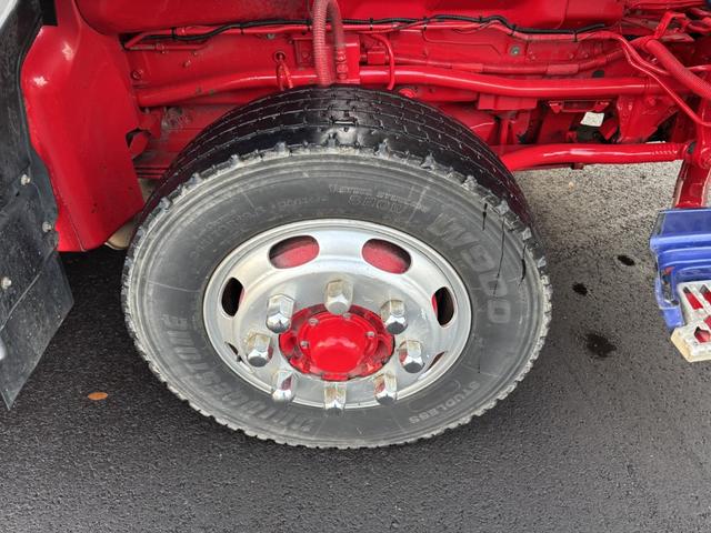 ギガ セーフティーローダー 重機運搬車 4軸低床 フジタボデー ウインチ ラジコン 自動あゆみ 8,800×2,490 車検付 F7 メッキパーツ リターダ 積載11.9t マニュアル 7速 ETC2.0 バックカメラ セフティーローダー(53枚目)