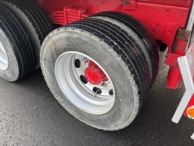 ギガ セーフティーローダー 重機運搬車 4軸低床 フジタボデー ウインチ ラジコン 自動あゆみ 8,800×2,490 車検付 F7 メッキパーツ リターダ 積載11.9t マニュアル 7速 ETC2.0 バックカメラ セフティーローダー(59枚目)