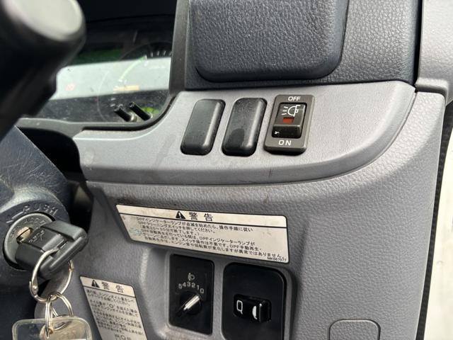 キャンター アルミバン 10尺 全低床 パブコ サイドドア リア観音 ラッシング2段 3,170×1,770×1,870 積載2t I5 5速 2tバン 5t限定免許対応 ETC1.0 バックカメラ(34枚目)