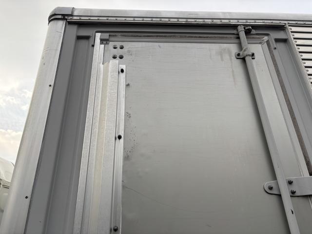 キャンター アルミバン 10尺 全低床 パブコ サイドドア リア観音 ラッシング2段 3,170×1,770×1,870 積載2t I5 5速 2tバン 5t限定免許対応 ETC1.0 バックカメラ(47枚目)