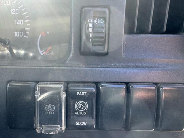 エルフトラック 高所作業車　アイチ　ＳＳ１２Ａ　作業床高さ１１．９ｍ　バケット２００ｋｇ　充電コンセント　アワメーター５４６８ｈ　走行４８千ｋｍ　Ｆ６　６速　マニュアル　ＥＴＣ１．０（34枚目）