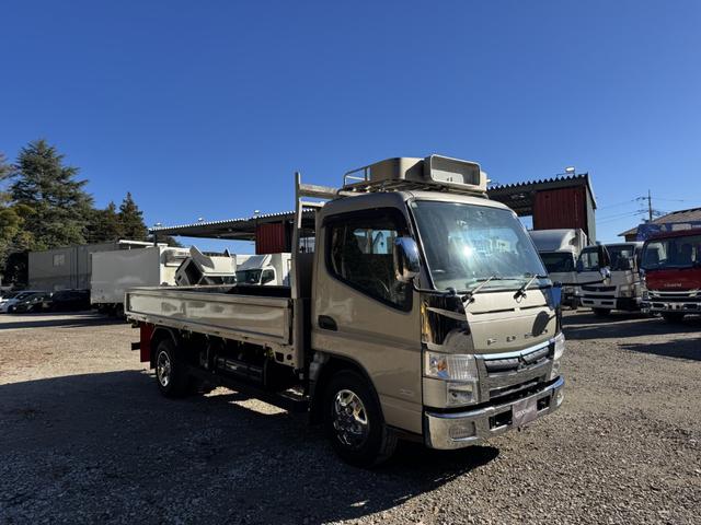 キャンター 木平 標準ロング 4,370×1,810 3方開 走行65千km 積載3t I5 5速 マニュアル 平ボデー 平ボディー 2t平 ETC1.0 キーレス ドラレコ メッキパーツ(2枚目)