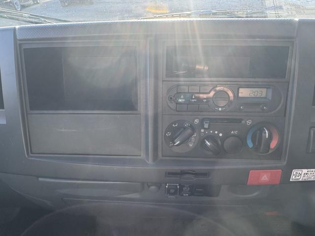 エルフトラック 巻込みパッカー　極東開発　ＧＢ３８－８２１Ｄ－Ｓ　３．８立米　連続スイッチ　走行７６千ｋｍ　積載２ｔ　Ｆ６　６速　マニュアル　塵芥車　巻き込み式　ゴミ収集車　回転板式　バックカメラ　ドラレコ（36枚目）