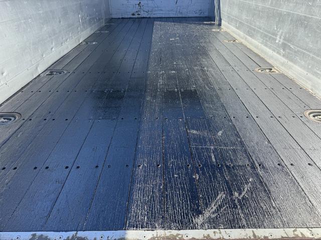 キャンター アルミブロック 標準ロング 新潟丸山車体 造りボデー 丸かんフック5対 4,350×1,800 走行45千km 積載3t シフト:デュオニック 2ペダル セミオートマ アルミアオリ 平ボディー アルミ平(13枚目)