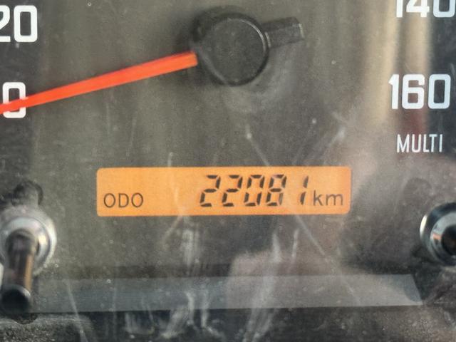 フォワード 2.9t吊4段クレーン アルミブロック 古河ユニック URV374 フックイン ラジコン 差し違いアウトリガー 車検付 走行22千km 積載2.35t F6 6速 マニュアル 吊t数2.9t吊 4段ブーム 送信機 UNIC(33枚目)