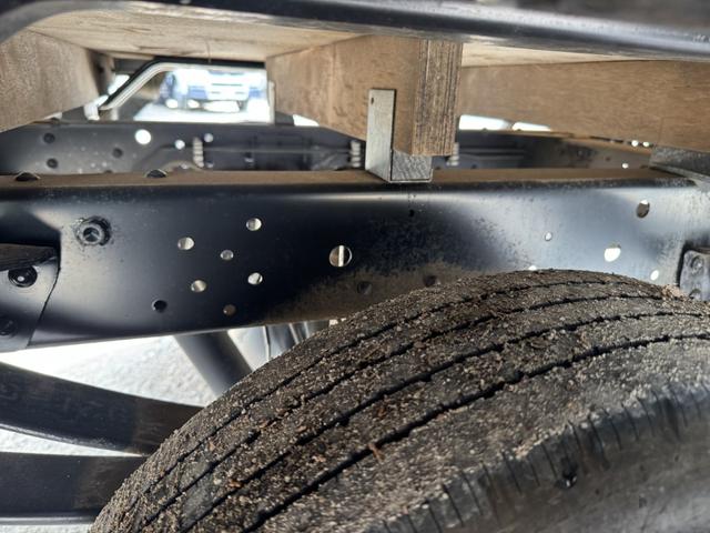 エルフトラック アルミブロック 標準ロング 4,360×1,800 ロープ穴5対 走行33千km フルメッキ 積載2t F5 5速 マニュアル アルミアオリ 平ボデー 平ボディー アルミ平 アルミB ETC1.0 アイドリングストップ(18枚目)