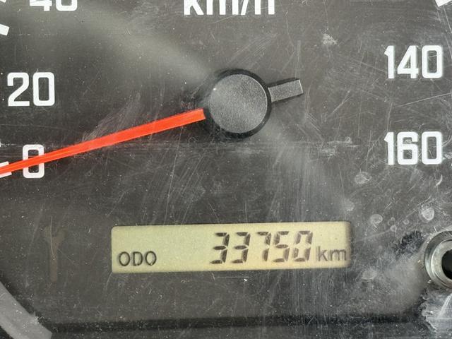 エルフトラック アルミブロック 標準ロング 4,360×1,800 ロープ穴5対 走行33千km フルメッキ 積載2t F5 5速 マニュアル アルミアオリ 平ボデー 平ボディー アルミ平 アルミB ETC1.0 アイドリングストップ(25枚目)