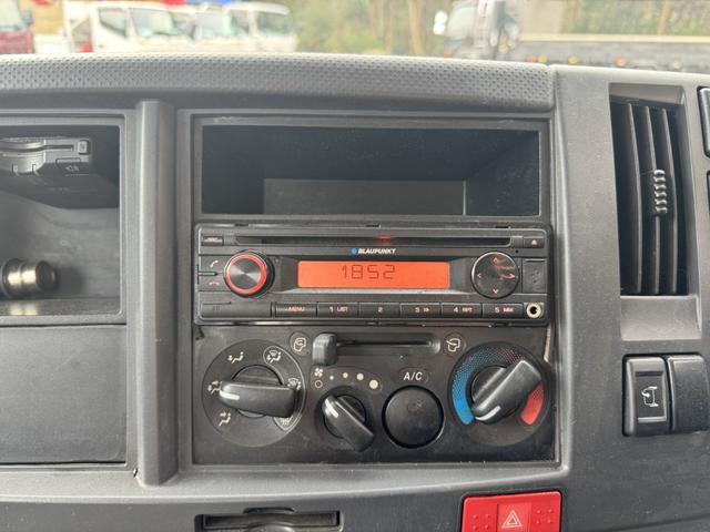 エルフトラック アルミブロック 標準ロング 4,360×1,800 ロープ穴5対 走行33千km フルメッキ 積載2t F5 5速 マニュアル アルミアオリ 平ボデー 平ボディー アルミ平 アルミB ETC1.0 アイドリングストップ(29枚目)