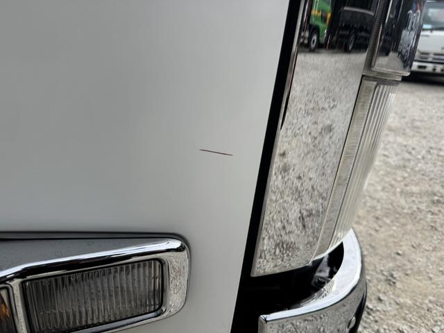 エルフトラック アルミブロック 標準ロング 4,360×1,800 ロープ穴5対 走行33千km フルメッキ 積載2t F5 5速 マニュアル アルミアオリ 平ボデー 平ボディー アルミ平 アルミB ETC1.0 アイドリングストップ(42枚目)