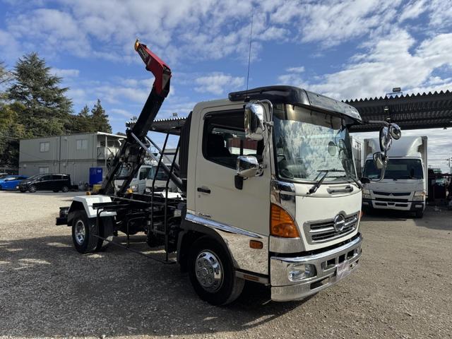 ヒノレンジャー フックロール ハイパースイング 極東開発 JM04-55 ツインホイスト キャブバックステップ 走行83千km フルメッキ 積載3.9t F6 6速 マニュアル 脱着装置付コンテナ専用車 アームロール ETC1.0(2枚目)