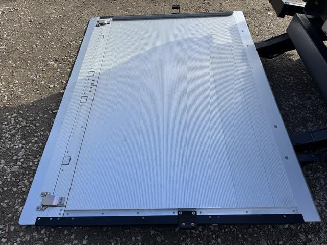 エルフトラック アルミバン ワイドロング パワーゲート 太陽ボデー 4,190×2,100×1,650 リア観音扉 ラッシング1段 新明和 ゲート付 積載2t F6 6速 マニュアル バックカメラ キーレス アイドリングストップ ドラレコ(12枚目)