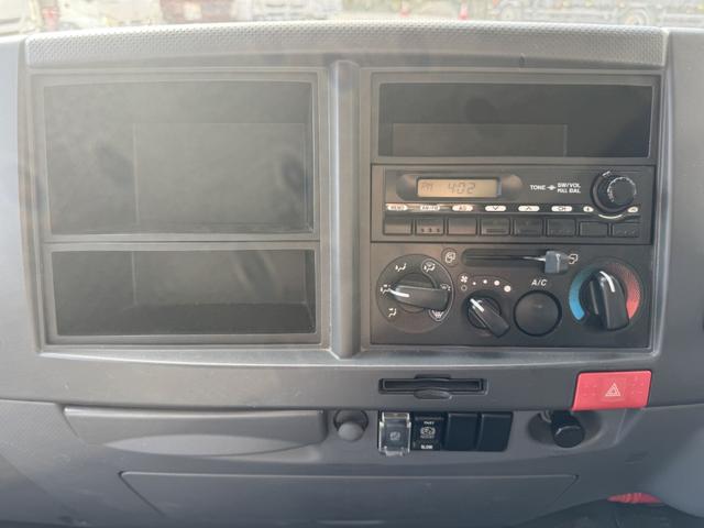 エルフトラック アルミバン ワイドロング パワーゲート 太陽ボデー 4,190×2,100×1,650 リア観音扉 ラッシング1段 新明和 ゲート付 積載2t F6 6速 マニュアル バックカメラ キーレス アイドリングストップ ドラレコ(33枚目)