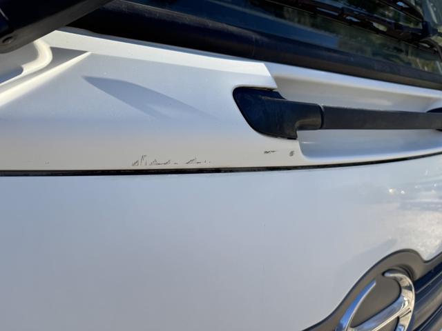 ヒノレンジャー 散水車　サカイ　ＳＴ４Ｅ　数量３９００Ｌ　前後散水　サブエンジン式　排出ホース　吸水ホース　走行６千ｋｍ　ＡＴ　オートマ　２ペダル　積載３．９ｔ　ＥＴＣ１．０　サブＥ／Ｇ（45枚目）