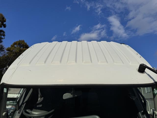 ファイター ２．９ｔ吊４段クレーン　木平　タダノ　ＺＥ３０４ＨＲ　フックイン　ラジコン　５，４６０×２，１５０　ロープ穴４対　積載２．６５ｔ　Ｆ６　６速　マニュアル　吊ｔ数２．９ｔ吊　４段ブーム　古河ユニック　送信機　４ｔクレーン（45枚目）