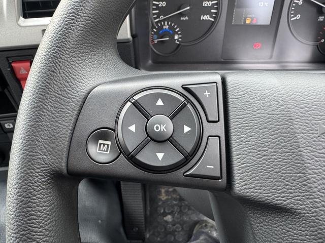 ファイター フックロール　極東開発　ＪＭ０４－５５－Ｄ　ツインホイスト　キャブバックステップ　ラジコン　車検付　積載３．４５ｔ　Ｆ６　６速　マニュアル　脱着装置付コンテナ専用車　コンテナ車　アームロール（33枚目）