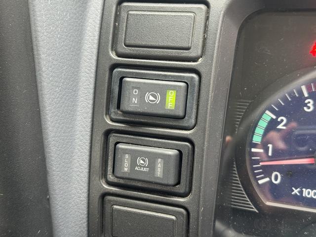 キャンター バキュームカー　モリタエコノス　ＶＢＲ４３７　容積３７００Ｌ　積載物：糞尿　ホースリール　吸排ホース　脱臭器　走行７０千ｋｍ　積載３．７ｔ　Ｉ６　６速　マニュアル　糞尿車　メッキパーツ　バックカメラ（32枚目）