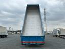 UD TRUCKS QUON