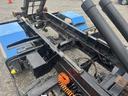 アームロール　新明和　ＣＣＡ４４－３１　ツインホイスト　キャブバックステップ　積載３．７ｔ　Ｆ６　６速　マニュアル　脱着装置付コンテナ専用車　コンテナ車　４ｔアームロール（13枚目）
