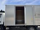 平ボディー、ダンプ、クレーン、冷凍車、ウイングなど各種トラック取り揃えており、毎日様々な中古トラックが入庫しています。