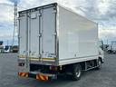 エルフトラック 保冷バン ワイドロング 日本フルハーフ サイドドア リア3枚観音扉 断熱サイド50mm、リア55mm オートフロア 4,400×2,070×1,990 積載3.3t シフト:スムーサーEX 2ペダル セミオートマ 中古車画像_4