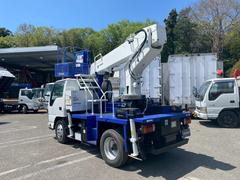 初回お問い合わせからご納車まで、わかりやすくスムーズなお取引を心がけております。中古トラックの購入がはじめての方も、どうぞお気軽にお問い合わせください。 5